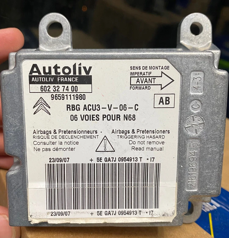 ایربگ ای سی یو (ECU) ۲۰۶ فرانسه اورجینال