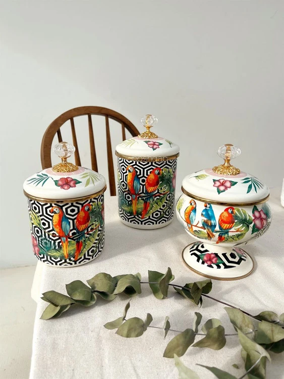بانکه،پاسماوری،شکلات خوری