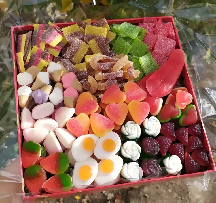 باکس هدیه پاستیل ولنتاین