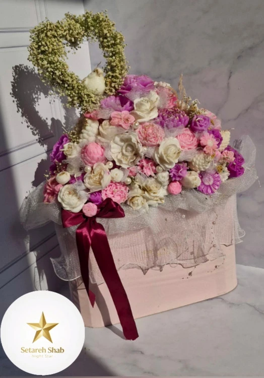 باکس گل و شمع بزرگ
