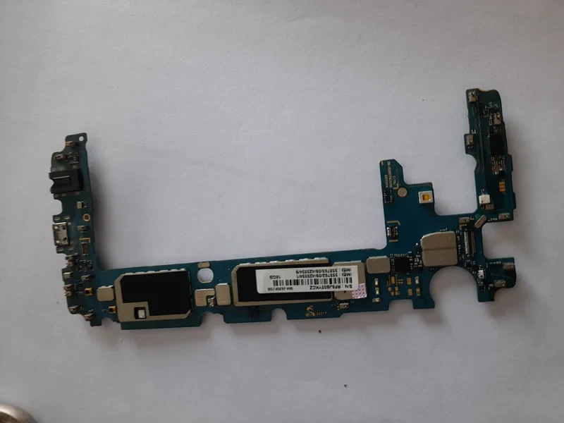 برد سالم بدون تعمیر j5 pro