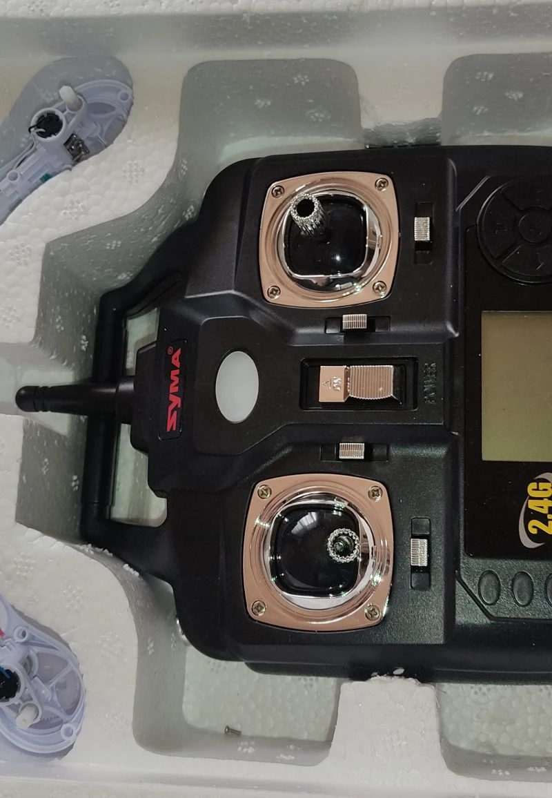 برد و ریموت کوادکوپتر syma x5c1