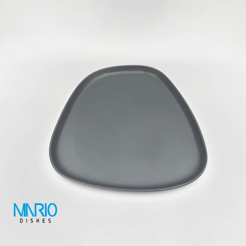 بشقاب منحنی طوسی ملامین P13