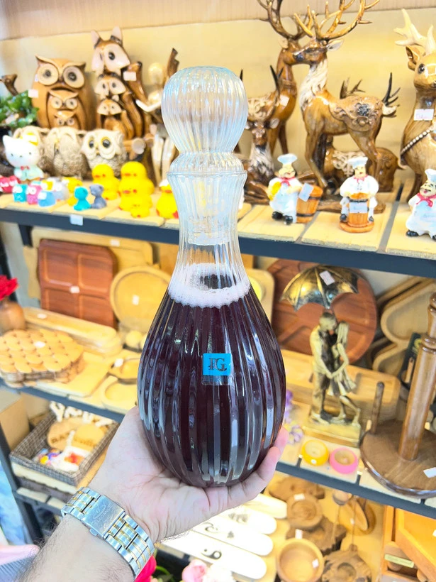 بطری آب شیشه ای
