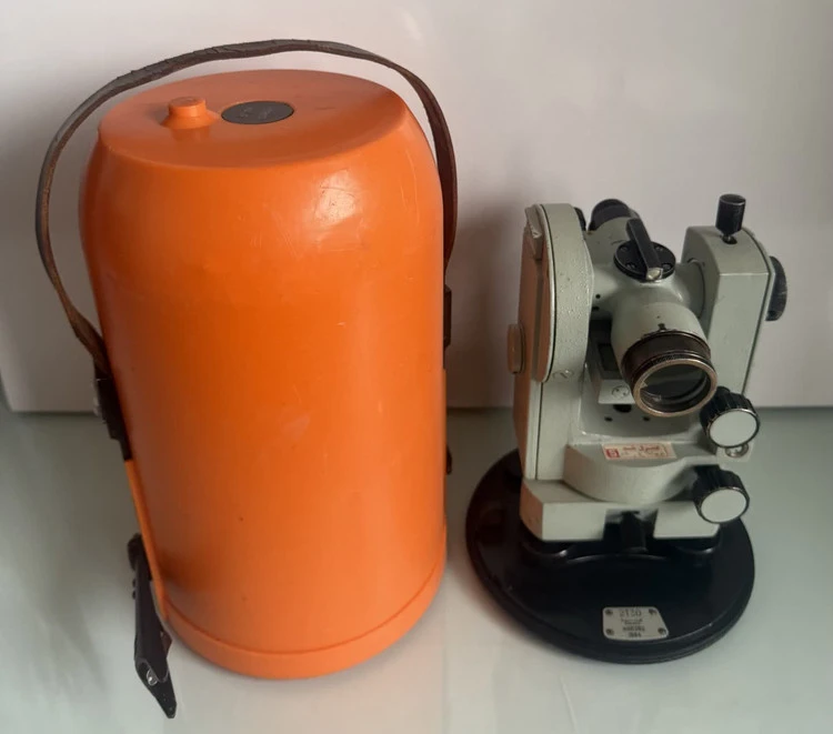 تئودولیت مکانیکی روسی 2T30