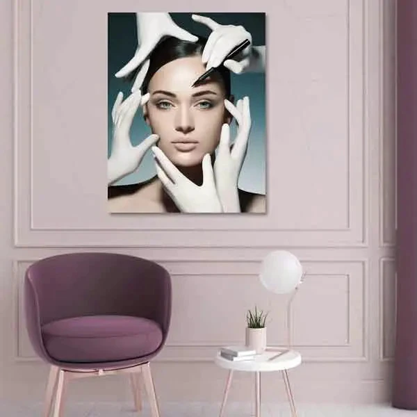 تابلو بوم چاپی لاویا طرح پرتره آرایشگاهی کد ART-1397