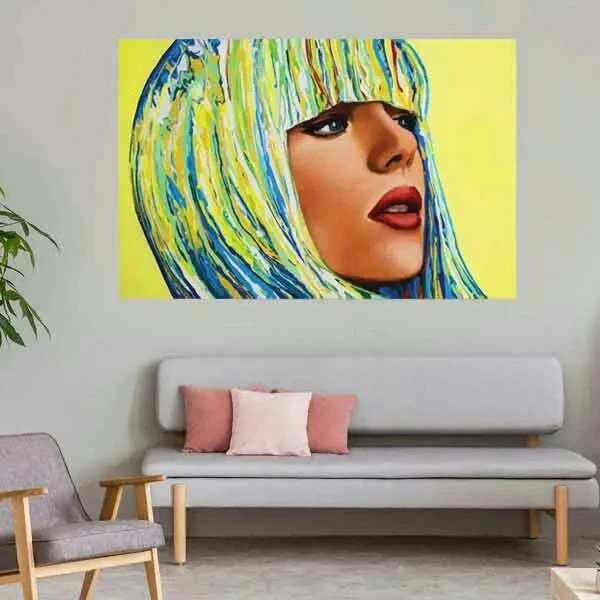 تابلو بوم چاپی لاویا طرح پرتره زن با موهای رنگی کد ART-1118