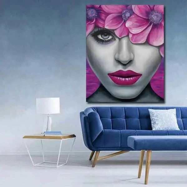 تابلو بوم چاپی لاویا طرح پرتره زن با گل صورتی کد ART-1081