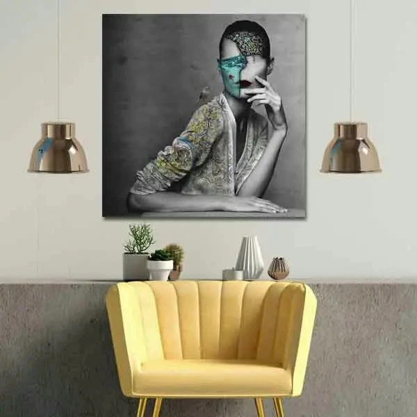 تابلو بوم چاپی لاویا طرح پرتره زن مدرن کد ART-827