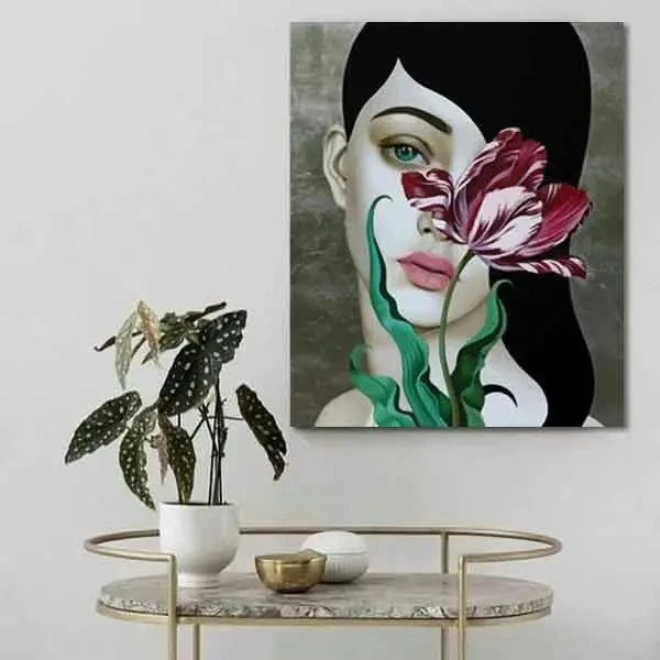 تابلو بوم چاپی لاویا طرح پرتره زن و گل کد ART-905