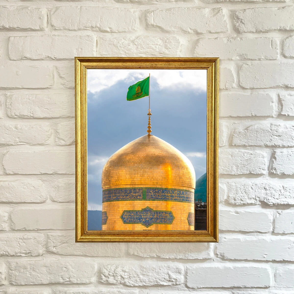 تابلو قاب عکس گنبد امام رضا (علیه السلام) در دو سایز کوچک و بزرگ (مناسب هدیه)