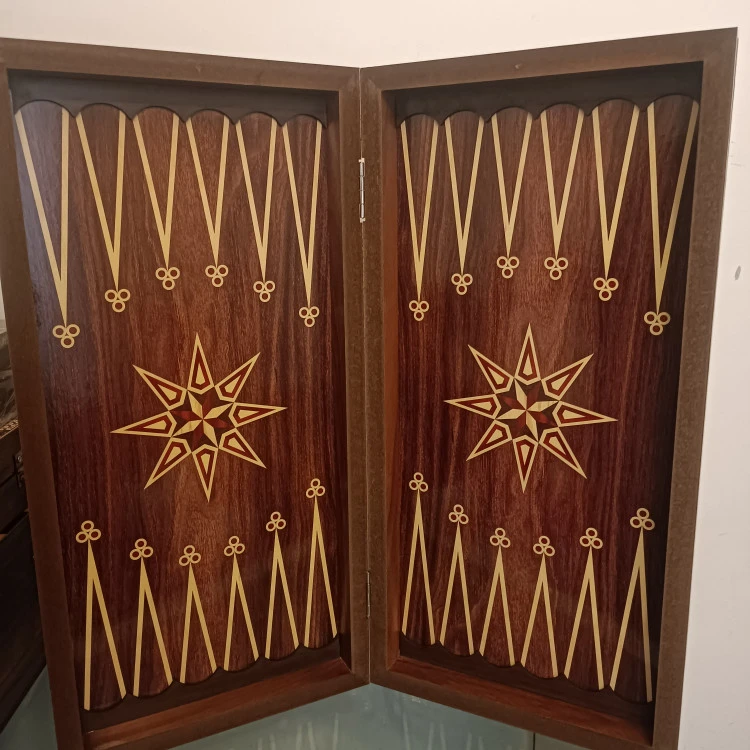 تخته نرد و شطرنج