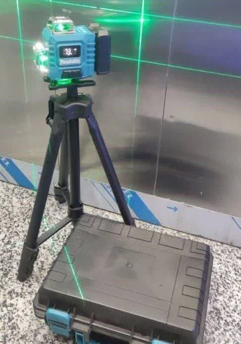 تراز لیزری ۱۶ خط طرح ماکیتا مدل Mk16li دیجیتالی ارسال با پست