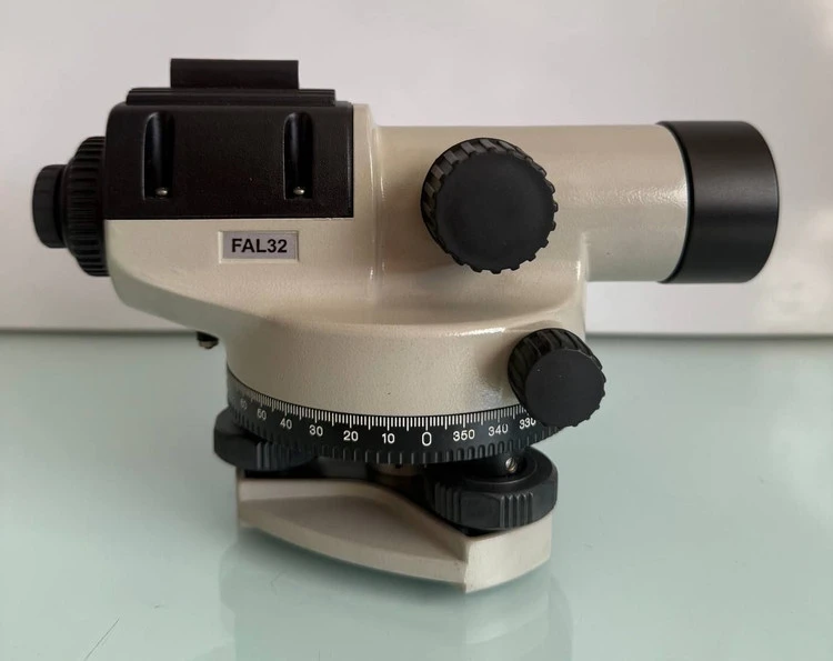 ترازیاب اتوماتیک طرح نیکون FAL 32
