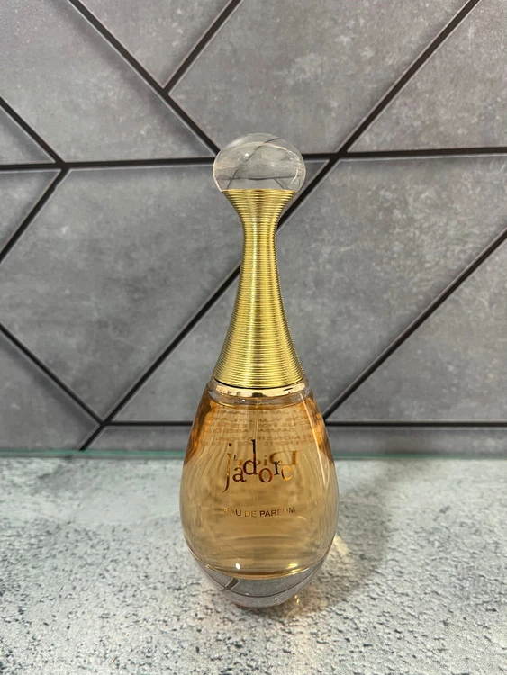 تستر ادکلن جادور-دیور جادور(ژادور) برند مستر عطر