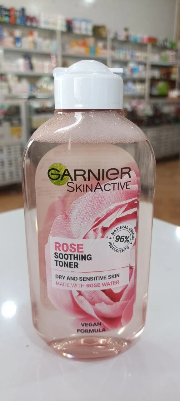تونر تسکین‌دهنده گل رز گارنیر Garnier Rose Soothing Toner