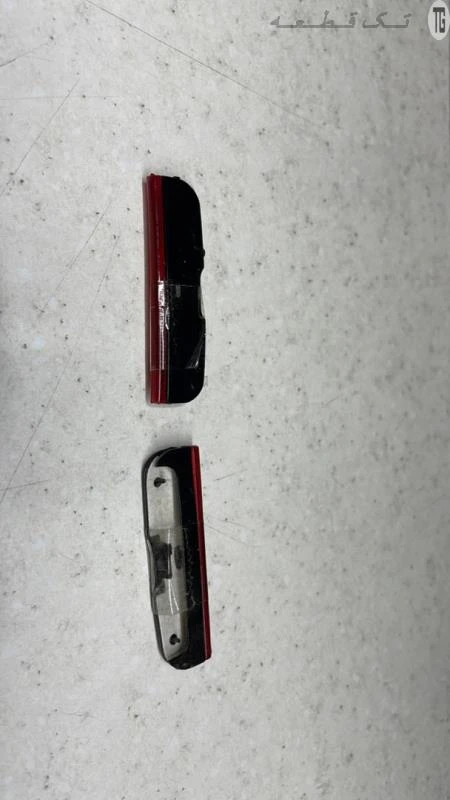 تکه‌بالا‌و‌پایین قاب نوکیا (قرمز)Nokia X6 (2009)