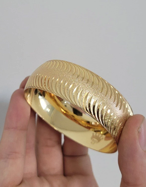 تکپوش طرح طلای زنانه،جنس طلاروس،پنج سال دوام رنگ،در 2مدل شیک💍