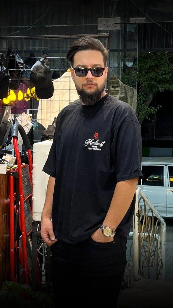 تیشرت تک مشکی