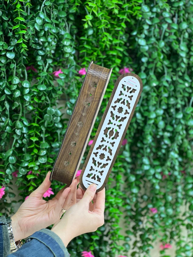 جا عودی چوبی سفید قهوه ای