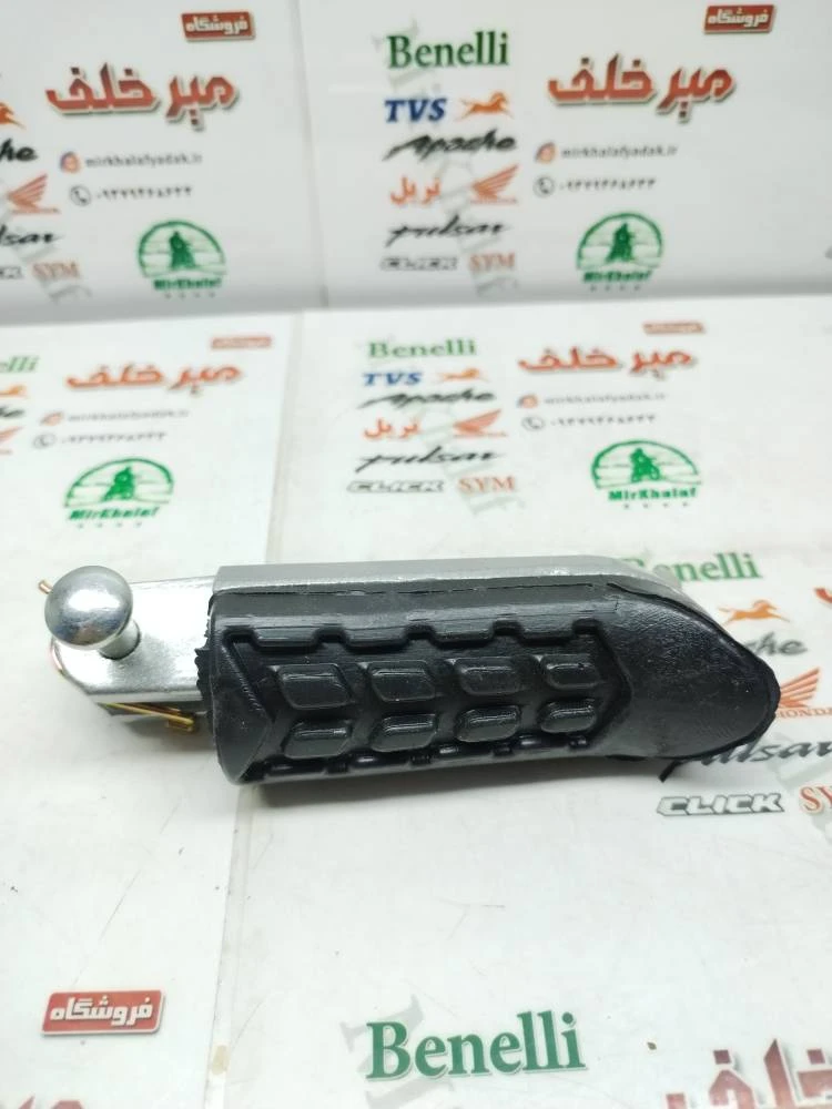 جا پایه جلو راست موتور اپاچی 150 160 180 200