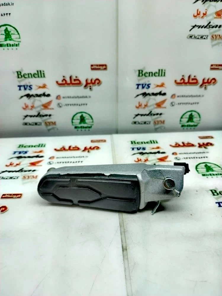 جا پایه جلو موتور پالس ns 150 200 ان اس و as ای اس و rs ار اس (سمت چپ)