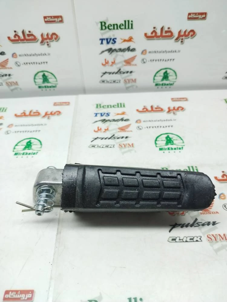 جا پایه عقب چپ موتور اپاچی 150 160 180 200