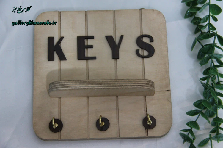 جا کلیدی چوبی دیواری مربع طاقچه دار طرح Keys