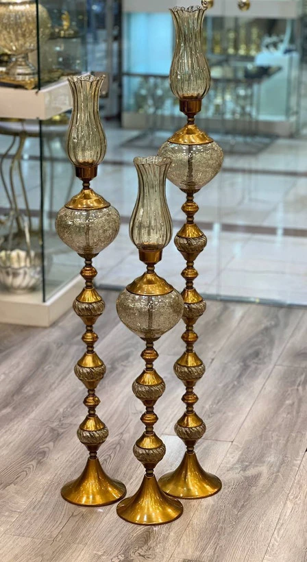 جاشمعی کنار سالنی سلطنتی