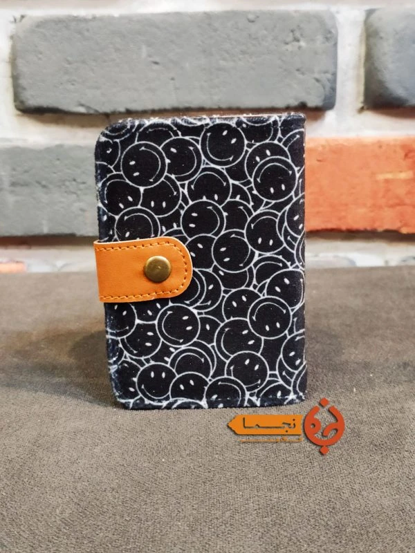 جاکارتی دکمه دار طرح اسمایلی کد JKDD57