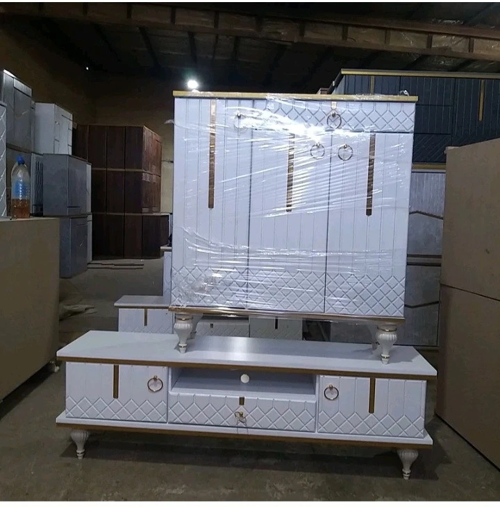 جاکفشی و میز تی وی مدل پایین لوزی خطی