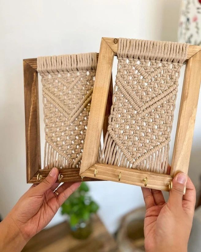 جاکلیدی دیواری مکرومه