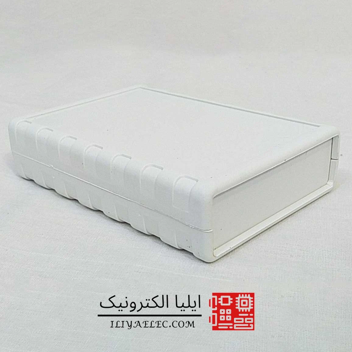 جعبه برد 3در8در11 سانتیمتر ۴ تکه سفید