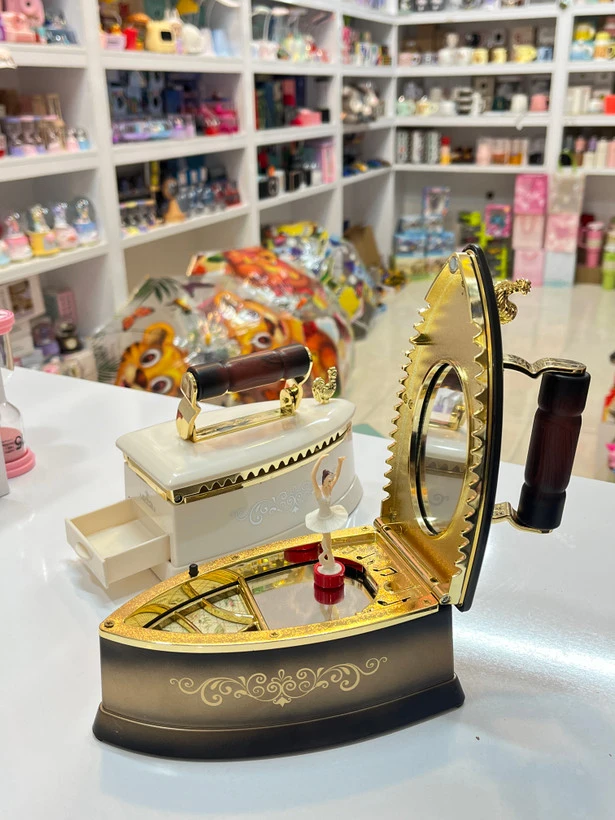 جعبه موزکال فانتزی چراغ دار