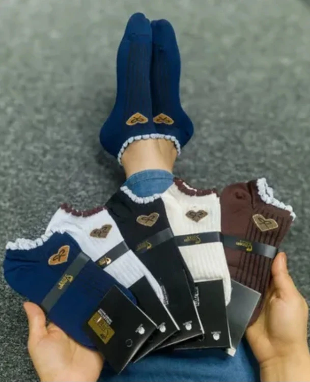 جوراب طرح قلب