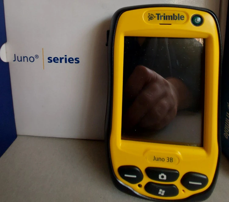 جی پی اس دستی تریمبل مدل JUNO 3B