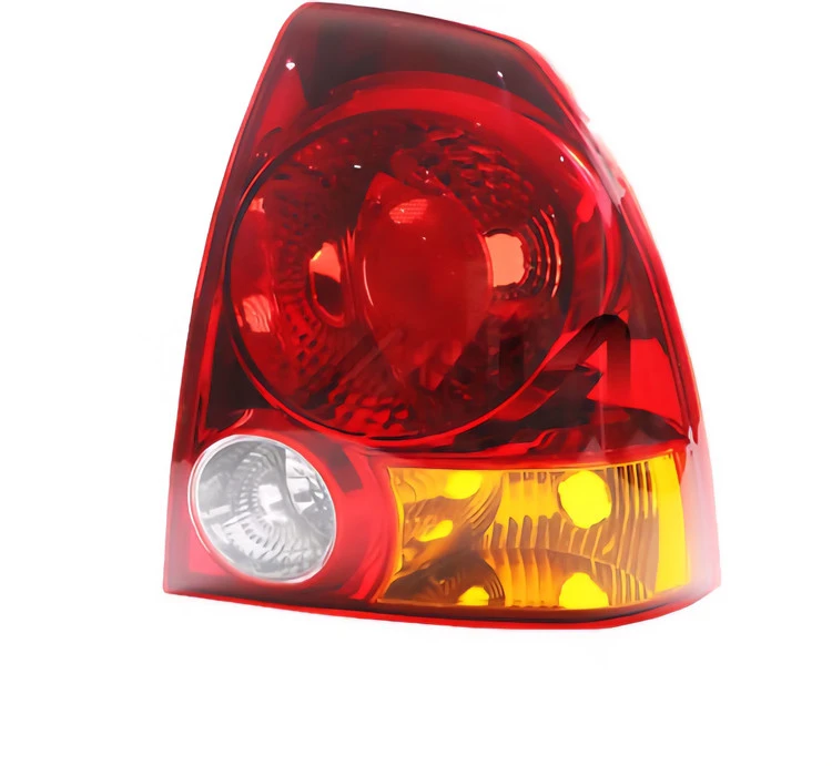 خطر عقب راست هیوندا ورنا (۱۵۰۰ـ۱۶۰۰) ترک