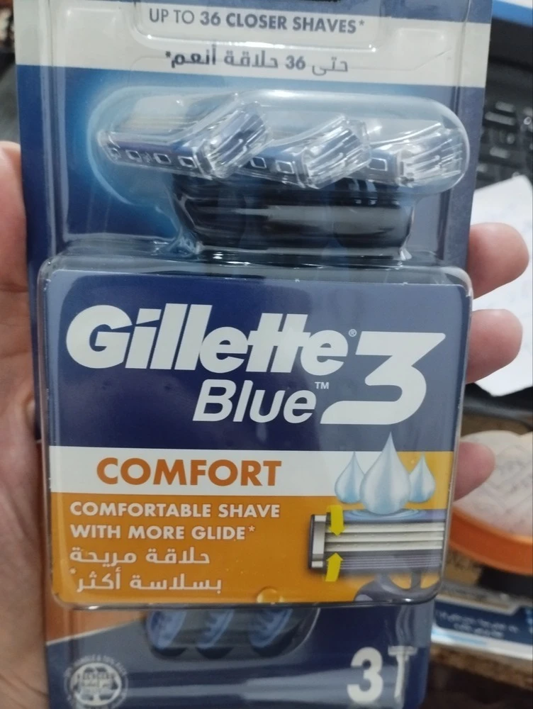 خودتراش ژیلت سه تیغ بلو تری کامفورت بسته 3 عددی از {{model.count}}