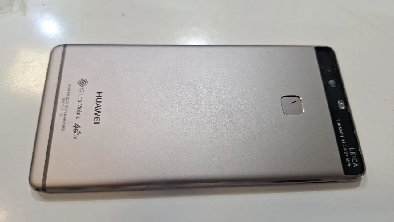 درب پشت Huawei p9 lite