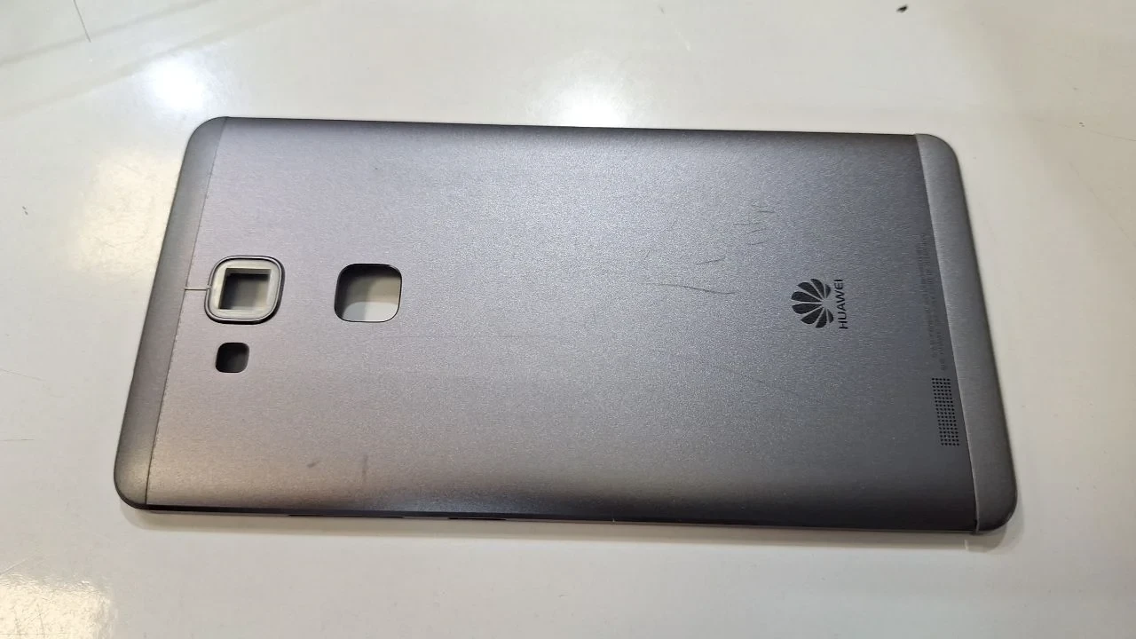 درب پشت و شاسی Huawei mate 7