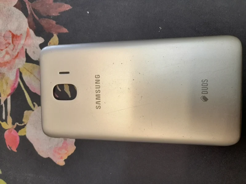 دری پشت گلد Samsung j400f
