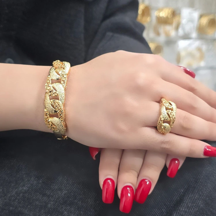 دستبند، انگشتر طرح طلای زنانه، جنس خارجی، رنگ ثابت اصل💍
