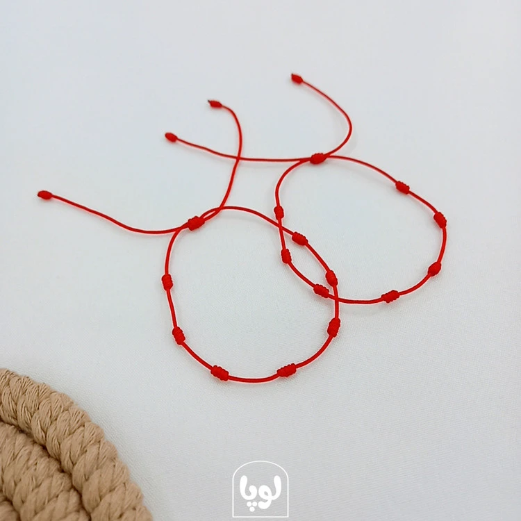 دستبند هفت گره یا red string رنگ قرمز