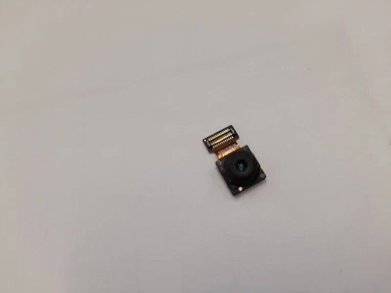 دوربین جلو Huawei y7 prim 2019