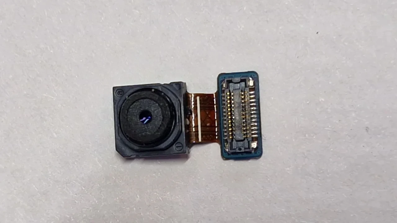 دوربین جلو سامسونگ samsung j510
