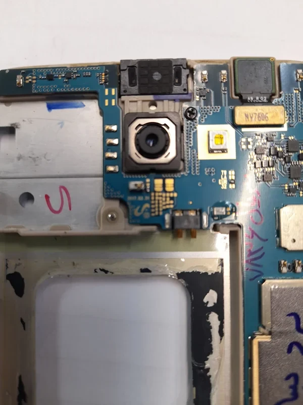 دوربین پشت گوشی سامسونگ SAMSUNG J5 PRIME / G570 , J7 PRIME / G610 اورجینال