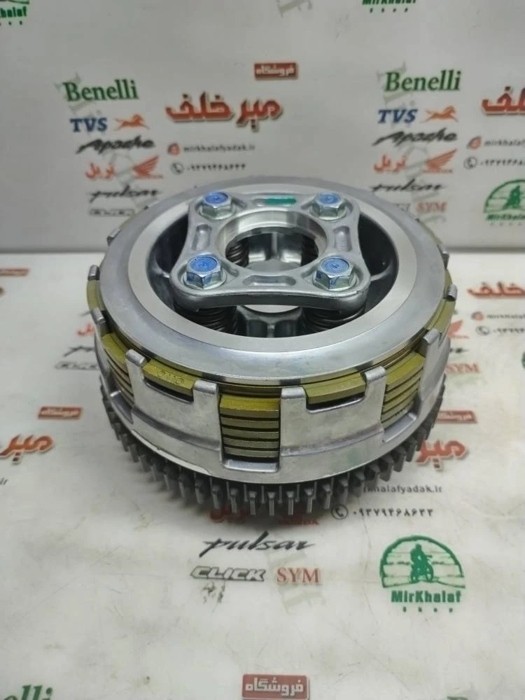دیسک کلاچ کامل همره 4 چهار شاخ کلاچ (دیسک) زیر و رو کامل موتور sym گالکسی na و nh همراه صفحه کلاچ و لوکی 185 lucky (4 پیچ)