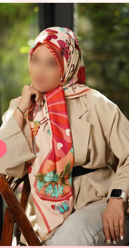 روسری ابریشم توییل زنانه قواره ۱۳۵ دور دست دوز