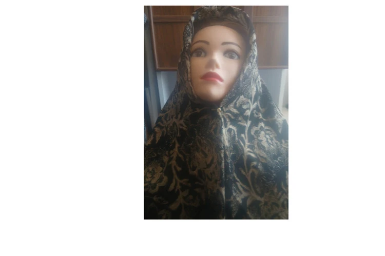 روسری حریر نخی طرحدار +گیره نگین دار
