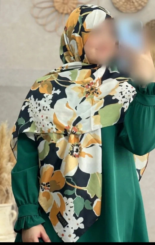 روسری زنانه نخی قواره بزرگ 140